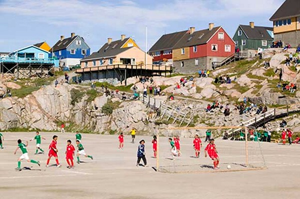 В заполярных районах Северной Европы сегодня можно играть в футбол  IPCC