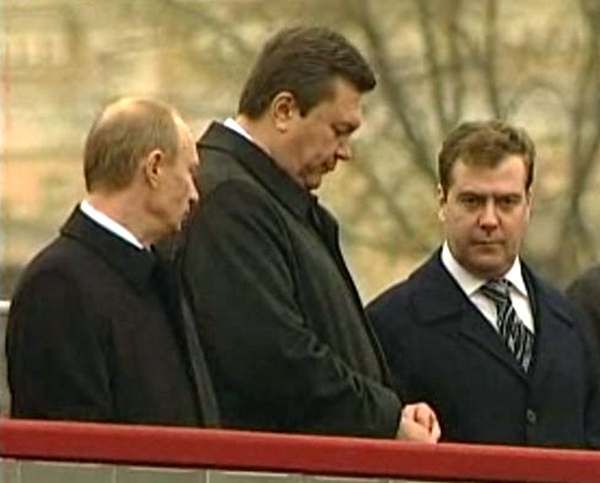 Конфета Януковича