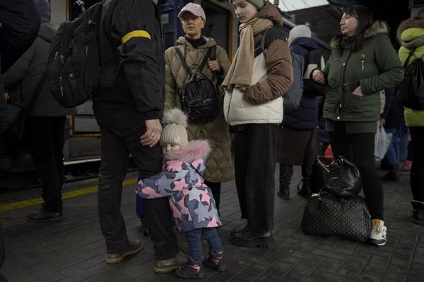 Українські переселенці сприяють щорічному зростанню ВВП в ЄС © AP / Vadim Ghirda