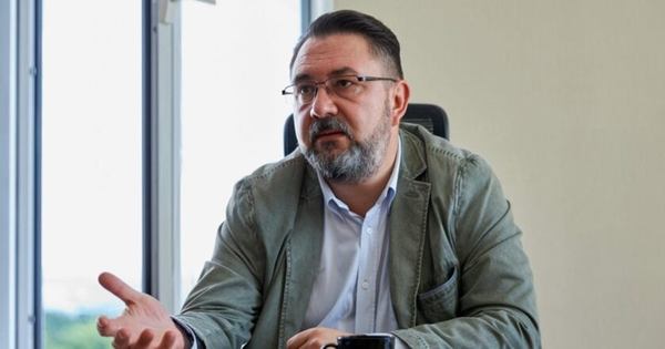 Голова гуманітарного комітету Верховної Ради Микита Потураєв попереджає: Єврокомісія може змусити скасувати майбутній закон про заборону УПЦ МП