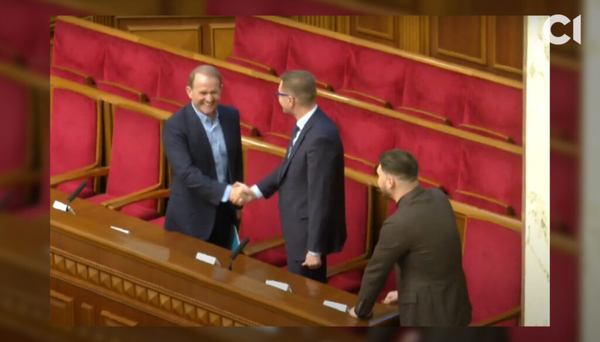 Віктор Медведчук та Іван Баканов. Скриншот із відео &laquo;5 каналу&raquo;