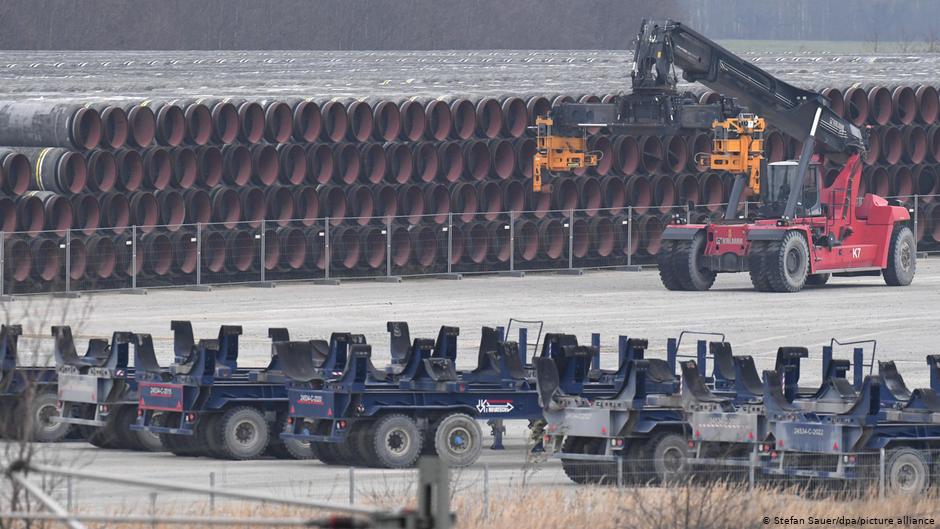 Трубы для газопровода Северный поток - 2 в немецком порту Мукран