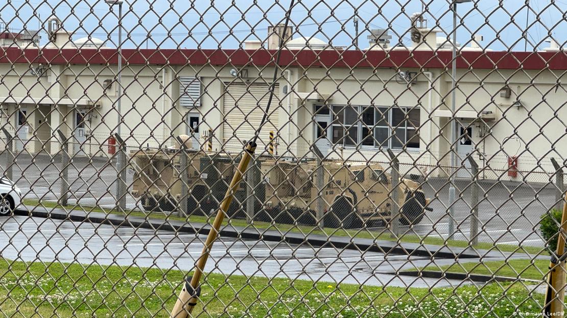 США мають численну військову присутність у Японії. На фото: база у затоці Хеноко, префектура ОкінаваФото: Chermaine Lee/DW