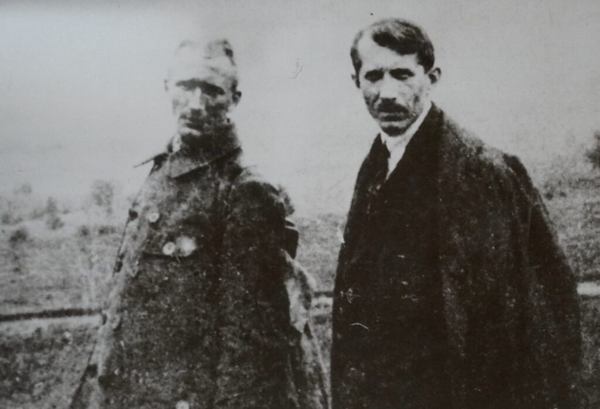 Андрій Мельник і Євген Коновалець на прогулянці під Віднем, 1921 рік