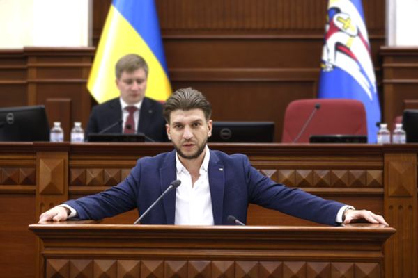  Денис Любченко