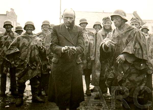 Фотомонтаж как оружие советской пропаганды
